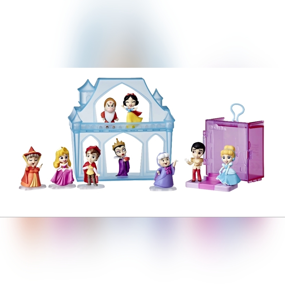 Disney‎ Princess Hasbro Comics ,Doll Set with 9 Figures,Bases,Display Castle